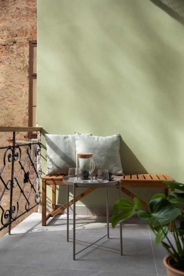 Flok Design Apartments- Botanical Garden Ζάγκρεμπ Εξωτερικό φωτογραφία